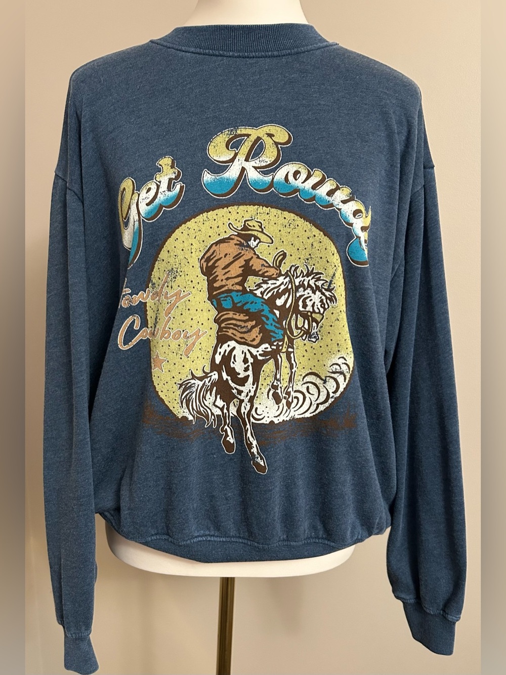 HRT & LUV Los Angeles Vintage inspired  “Get Rowdy” Sweatshirt - Like New